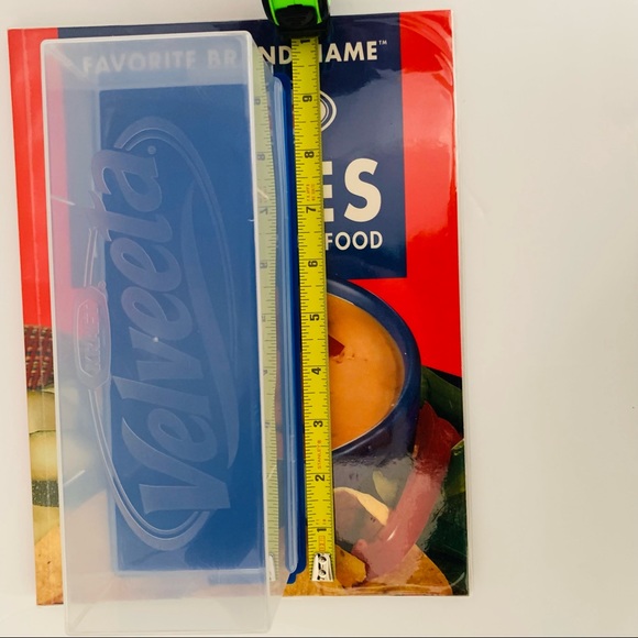 Vintage Kraft Velveeta Cheese Plastic Storage Container & Paperback Cookbook - Picture 5 of 13